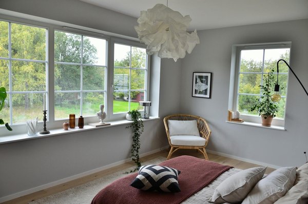 Transformez votre grenier vide en une charmante chambre d"invités : conseils pratiques pour maintenir une isolation efficace